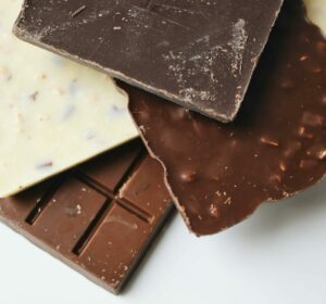 dark chocolate vs milk chocolate vs white chocolate
